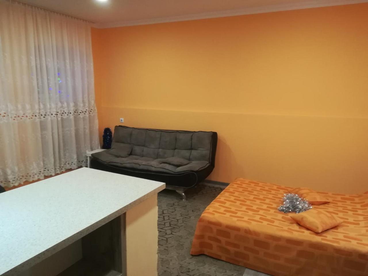 12 Maksim Gorki Street Apartamento Tiflis Exterior foto