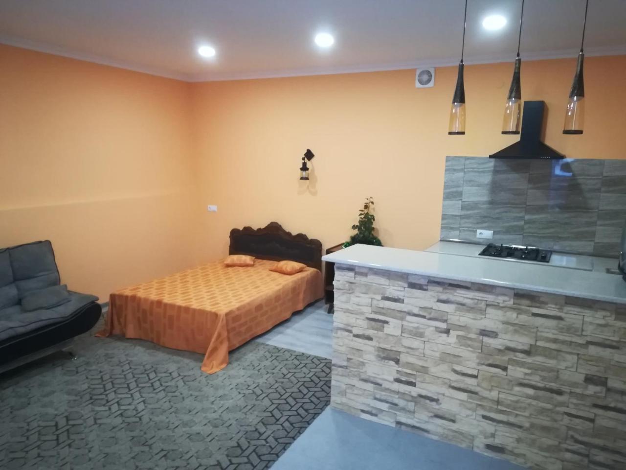 12 Maksim Gorki Street Apartamento Tiflis Exterior foto