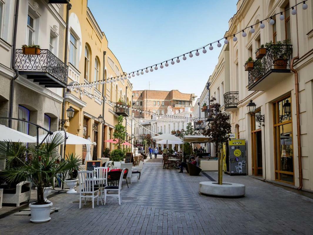 12 Maksim Gorki Street Apartamento Tiflis Exterior foto